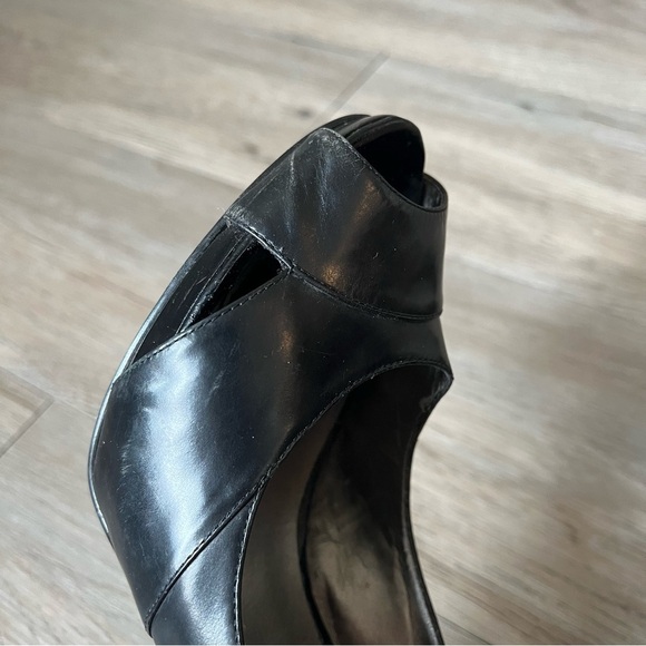 Nine West Patent Leather Pump - Picture 8 of 9